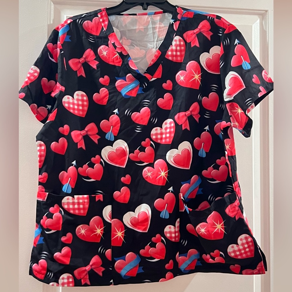 Heart Print Scrub Top